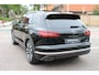 Volkswagen Touareg 3.0 TSi eHybrid 381pk 4MOTION Elegance Automaat / Panoramadak / Luchtvering / Leder / 360 Camera / LM 21 inch / Navigatie Premium / Trekhaak inklapbaar