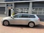 Volkswagen Golf Variant 1.0 TSI Connected Series Bj 2016 Navi,17inch,Clima,Cruise Dealer onderhouden