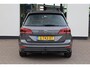 Volkswagen Golf Sportsvan 1.0 TSI Comfortline 116PK / 85kW, Dealeronderhouden, trekhaak, achteruitrijcamera (rear view), navigatie, DAB+, Apple Carplay & Android Auto, multifunctioneel lederen stuurwiel, elektrisch verstel-, verwarm- en inklapbare buitenspiegels (spiegelpakket), verwarmbare voorstoelen, adaptieve cruise control (acc), parkeersensoren voor en achter (pdc), 16" LMV