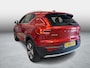 Volvo XC40 1.5 T5 Recharge Business Pro | Plug-in Hybrid (PHEV) | Trekhaak | Panoramadak | Achteruitrijcamera | Parkeersensoren | Stoelverwarming | Elektrisch Verstelbare Voorstoelen | Keyless Entry | Elektrische Achterklep | Cruise Control Adaptief | BLIS | Navigatie | Apple Carplay | Android Auto