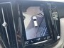 Volvo XC60 2.0 T8 Twin Engine AWD Inscription | Plug-in Hybrid (PHEV) | Luchtvering | 360 Graden Camera | Parkeersensoren | Panoramadak | Bowers Wilkins Audio | Head-up Display | DAB | Navigatie | Sportstoelen