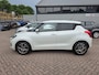 Suzuki Swift 1.2 Stijl navi, keyless, xenon, stoel verw, apple/andriod