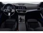 BMW 3-Serie Touring 330i High Executive (CAMERA, STOELVERWARMING, SFEERVERLICHTING, ELEKTR STOELEN, PARKEERSENSOREN)