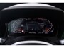 BMW 3-Serie Touring 330i High Executive (CAMERA, STOELVERWARMING, SFEERVERLICHTING, ELEKTR STOELEN, PARKEERSENSOREN)