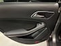 Mercedes-Benz CLA Shooting Brake 200 OrangeArt Edition