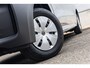 Volkswagen e-Transporter 34 L2H1 218pk Life 64 kWh | Trekhaak | Stoelen Pakket