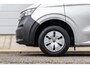 Volkswagen e-Transporter 34 L2H1 218pk Life 64 kWh | Trekhaak | Stoelen Pakket
