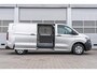 Volkswagen e-Transporter 34 L2H1 218pk Life 64 kWh | Navigatiesysteem | Trekhaak