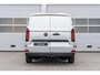 Volkswagen e-Transporter 34 L2H1 218pk Life 64 kWh | Navigatiesysteem | Trekhaak