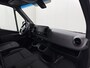 Mercedes-Benz Sprinter Automaat L2H2 | 2000Kg Trekhaak | Multimedia touchscreen | Airco | 3-Zits | Betimmering