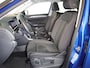 Volkswagen T-Roc 1.5 TSI Style 150 pk Automaat (DSG) | Verlengde garantie | Navigatie | Panoramadak | Parkeersensoren (Park assist) | Achteruitrijcamera | Stoelverwarming |