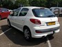Peugeot 206+ 1.4 75pk 5-deurs XS TREKHAAK | Climate control | Elektrische ramen | Centrale vergrendeling | Radio met USB-poort & bluetooth | DEALER ONDERHOUDEN!