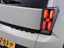 Fiat Grande Panda La Prima 113pk 44 kWh Automaat | Stoel-/Stuurverwarming | Camera | Stoel-/Stuurverwarming | LED Koplampen | DAB Ontvanger | Climate Control | Cruise Control | 17"LMV | Apple Carplay/Android Auto |