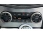 Mercedes-Benz C-klasse C200 Avantgarde Stoelverwarming 18'' Lage KM