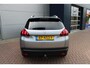Peugeot 2008 1.2 PureTech 110pk Blue Lion Airco Navi Carplay Panoramadak Trekhaak Dealer onderhouden