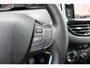 Peugeot 2008 1.2 PureTech 110pk Blue Lion Airco Navi Carplay Panoramadak Trekhaak Dealer onderhouden