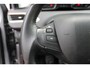 Peugeot 2008 1.2 PureTech 110pk Blue Lion Airco Navi Carplay Panoramadak Trekhaak Dealer onderhouden