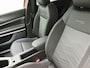 Jeep Avenger Summit 54 kWh | Direct Leverbaar | Warmtepomp | 18'' LM. Velgen | Elektr. Kofferklep | Parkeercamera Achter | Navigatie |