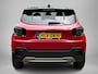 Jeep Avenger Summit 54 kWh | Direct Leverbaar | Warmtepomp | 18'' LM. Velgen | Elektr. Kofferklep | Parkeercamera Achter | Navigatie |