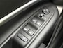 Jeep Avenger Summit 54 kWh | Direct Leverbaar | Warmtepomp | 18'' LM. Velgen | Elektr. Kofferklep | Parkeercamera Achter | Navigatie |