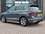 Volkswagen Tiguan 2.0 TSI 190PK 4MOTION DSG R-Line | Pano | Trekhaak | HUD | Stuur- & stoelverwarming | Virtual | App-connect | LMV 19" |