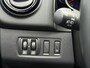 Renault Clio 0.9 TCe Intens | NAP | 1e eigenaar | 100% dlr onderhouden | Navigatie | Achteruitrijcamera | DAB | LED | Climate Control |