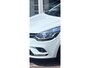 Renault Clio 0.9 TCe Limited | NAP | Navigatie | DAB | Airco | Cruise Control | Parkeersensoren | Lichtmetaal |