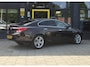 Opel Insignia 1.6 T Cosmo limousine hb | Stoelverwarming | Apple Car | Android Auto | Full Map Navi | Leder Bekl