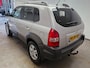 Hyundai Tucson 2.7i V6 4WD Style AUTOMAAT ! AIRCO ! NIEUWE APK !