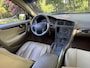 Volvo V70 Cross Country 2X! ) 2.4 T AUT, MOOI BRUIN METALLIC !