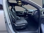 Volvo XC40 Recharge Plus luxury 70 Kwh SoH 95,1% / Duurste Uitvoering / Adaptieve Cruise / Panorama Dak / Warmtepomp / 3 Fase / 360 Camera / Stoel en stuur verwarming / Stand verwarming / Harman Kardon Soundsysteem / Memory /
