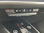Audi Q4 e-tron 40 Edition 77 kWh 150kW/204PK · Panoramadak · Leder · Camera + Parkeersensoren · Stoelverwarming · Navigatie ·