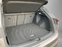 Audi Q4 e-tron 40 Edition 77 kWh 150kW/204PK · Panoramadak · Leder · Camera + Parkeersensoren · Stoelverwarming · Navigatie ·