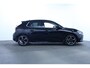 Opel Corsa 1.2 Sport Sky Panorama Dak | Camera | Parkeersensoren Voor + Achter | 17" Lichtmetaal | Stuur + Stoelverwarming | Achteruitrijcamera | Airco | Apple Carplay/Android Auto|telefoonintegratie premium