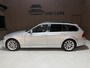 BMW 3-Serie Touring 320i Business Line pano leer/stof 6vers