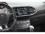 Peugeot 308 SW PureTech 130 GT-line | Trekhaak | Panoramadak | Camera | Alcantara Bekleding | Dodehoekdetectie