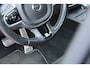 Volvo XC60 T5 Automaat AWD R-Design | Panoramadak | Achteruitrijcamera | Cruise Control | Semi elektrische trekhaak | Stoelverwarming voorzijde | Stuurwiel verwarming | Apple Carplay | Android auto |