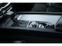 Volvo XC60 T5 Automaat AWD R-Design | Panoramadak | Achteruitrijcamera | Cruise Control | Semi elektrische trekhaak | Stoelverwarming voorzijde | Stuurwiel verwarming | Apple Carplay | Android auto |
