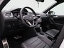 Volkswagen Tiguan 1.4 TSI eHybrid R-Line Business+ 245 PK| Dealeronderhouden | Trekhaak | Panoramadak | Stoelverwarming Voor & Achter | Achterklep Elektrisch | Achteruitrijcamera | 20 Inch Velgen | Head-Updisplay