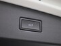Volkswagen Tiguan 1.4 TSI eHybrid R-Line Business+ 245 PK| Dealeronderhouden | Trekhaak | Panoramadak | Stoelverwarming Voor & Achter | Achterklep Elektrisch | Achteruitrijcamera | 20 Inch Velgen | Head-Updisplay
