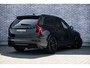 Volvo XC90 T8 Plug-in hybrid AWD Ultra Black Ed. Exec. | Executive | Heico Body Kit | Selected Level | Black Pack | Bowers & Wilkins Audio | Luchtvering | Adaptieve Cruise Control | Pilot Assist | Massage & Ventilatie | Gelamineerde Zijruiten Rondom | Getint Glas | Zitverlenging | 22" LM