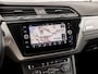 Volkswagen Touran 1.4 TSI Highline 150Pk (GROOT NAVI, CLIMATE, GETINT GLAS, TREKHAAK, SPORTSTOELEN, PARKEERSENSOREN, ADAPTIVE CRUISE, NIEUWSTAAT)