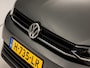 Volkswagen Touran 1.4 TSI Highline 150Pk (GROOT NAVI, CLIMATE, GETINT GLAS, TREKHAAK, SPORTSTOELEN, PARKEERSENSOREN, ADAPTIVE CRUISE, NIEUWSTAAT)