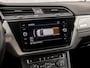 Volkswagen Touran 1.4 TSI Highline 150Pk (GROOT NAVI, CLIMATE, GETINT GLAS, TREKHAAK, SPORTSTOELEN, PARKEERSENSOREN, ADAPTIVE CRUISE, NIEUWSTAAT)