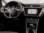 Volkswagen Touran 1.4 TSI Highline 150Pk (GROOT NAVI, CLIMATE, GETINT GLAS, TREKHAAK, SPORTSTOELEN, PARKEERSENSOREN, ADAPTIVE CRUISE, NIEUWSTAAT)