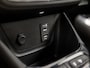 Opel Crossland X 1.2 Turbo Innovation Automaat (APPLE CARPLAY, GROOT NAVI, CLIMATE, PARKEERSENSOREN, SPORTSTOELEN, CRUISE, LM VELGEN, NIEUWSTAAT)