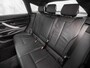 BMW 3-Serie 320i M Sport High Executive 184Pk Automaat (GROOT NAVI, M PAKKET, STOELVERWARMING, LEDER, SPORTSTOELEN, GETINT GLAS, PARKEERSENSOREN, NIEUWSTAAT)