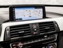 BMW 3-Serie 320i M Sport High Executive 184Pk Automaat (GROOT NAVI, M PAKKET, STOELVERWARMING, LEDER, SPORTSTOELEN, GETINT GLAS, PARKEERSENSOREN, NIEUWSTAAT)