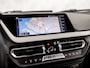 BMW 1-Serie 118i M Sport High Executive Automaat (KUIPSTOELEN, M PAKKET, APPLE CARPLAY, CAMERA, LEDER, SPORTSTOELEN, STOELVERWARMING, CRUISE, NIEUWSTAAT)