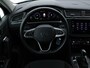 Volkswagen Tiguan 1.4 TSI 245pk eHybrid Elegance · Camera · Apple/Android Car Play · Dodehoek Detectie · Wegklapbare Trekhaak · 18'' Inch · Stuur & Stoelverwarming ·